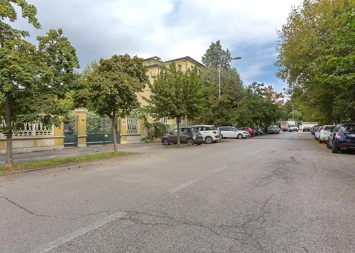 Apartamento Guesthost - A 5 Min Dalla Stazione X5 Ferrara