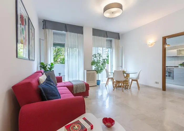 Guesthost - A 5 Min Dalla Stazione X5