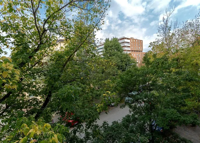 Guesthost - A 5 Min Dalla Stazione X5 Apartament Ferrara